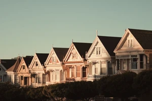 Tăng trưởng tín dụng chậm do thị trường bất động sản trì trệ