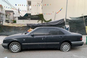 Mua xe Mercedes cũ, chủ xe trả tiền sửa xe lên đến 200 triệu đồng