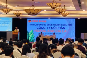 Bầu Đức: Bán sầu riêng giá nào cũng lãi đậm