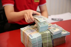 Lãi suất tiền gửi tiết kiệm sẽ tăng 1%?