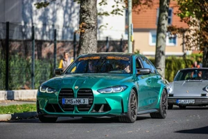 Mua ô tô này phải trả tiền bảo hiểm 100 triệu đồng/năm