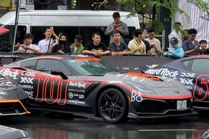 Điều gì xảy ra khi chạy những chiếc siêu xe?