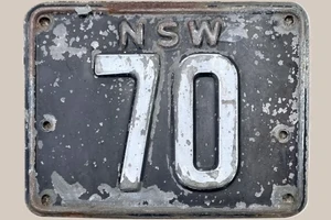 Một người vừa bán được biển số xe với mức giá hàng tỉ đồng