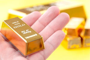 Những thông tin này khiến người mua vàng phải cẩn trọng hơn