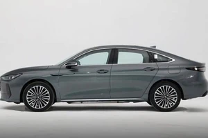 Lý do người tiêu dùng lo lắng mua ô tô Trung Quốc sẽ bị hớ giá