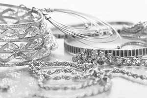 Lý do những người mua trang sức bạc có thể sẽ thắng lớn 