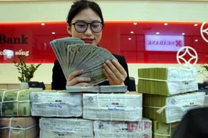 Đồng đô la Mỹ thấp nhất ba năm tác động ra sao đến kinh tế Việt Nam?