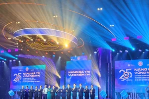 Hành trình 25 năm chứng khoán Việt: Từ 70 triệu đồng đến 25.000 tỉ đồng