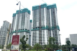 Liệu thị trường có bị giam vốn vì đánh thuế lợi tức bất động sản, chứng khoán?