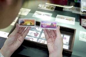 Giá bạc lên mức giá cao nhất 1 năm, người mua đang có lời