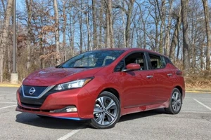 4 mẫu ô tô mất giá nhanh nhất: Có xe 'bốc hơi' 1,47 tỉ đồng sau vài năm