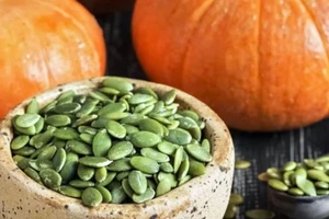 Ăn hạt bí ngô giúp giảm cân và ngăn chặn bệnh tiểu đường