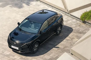 Người dùng sẽ thích chiếc ô tô Nhật chạy đoạn đường dài không tốn tiền mua xăng