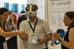 Vì sao người dân hiểu về xanh hoá hơn thông qua công nghệ thực tế ảo?