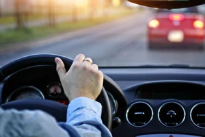 Vì sao phải áp dụng nguyên tắc đếm từ 1 đến 3 để lái xe?