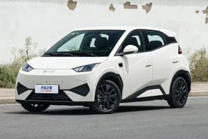 Thị trường vừa đón nhận chiếc ô tô không tốn xăng, giá chưa bằng 2 xe máy Honda SH