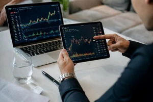 Cơ hội nâng tầm quy mô thị trường chứng khoán Việt Nam