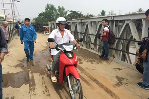Cầu Long Kiểng thông xe trở lại