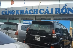 Huyện Cô Tô mất điện, lượng khách du lịch giảm sâu