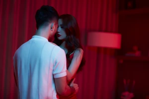 Bích Phương ra mắt MV đầy gợi cảm đốn tim người hâm mộ