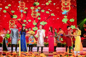 150 nghệ sĩ gửi lời chúc Tết