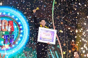 Quán quân Tinh hoa hội tụ dùng tiền thưởng chữa tai nạn tay