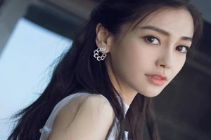 Angelababy phải nhận vai phụ, làm nền cho ngôi sao kém nổi?