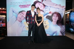 Harry Lu trở lại mạnh mẽ cùng dàn sao Việt trên thảm đỏ 