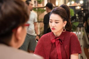 Hari Won từng muốn tự tử vì dư luận sau khi cưới Trấn Thành