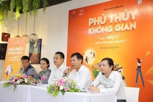 Sân chơi thiết kế 'Phù thuỷ không gian' với vật liệu sinh thái