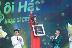 Quán quân 'Hãy nghe tôi hát' khiến khán giả không thể tin được