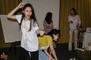 Top 5 Hoa hậu Việt Nam Nguyễn Thúc Thùy Tiên thử diễn xuất