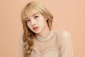 Lisa (BlackPink) gây tranh cãi khi vào thị trường Trung Quốc