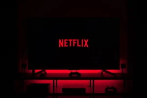 Netflix mua lại nhà hát Ai Cập lịch sử của Hollywood 