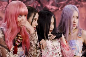 BLACKPINK mang thông điệp ẩn dụ về tình yêu vào MV mới