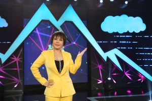 Việt Hương phê bình thí sinh do kịch bản tiểu phẩm hài tệ