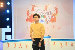 Hữu Đằng tiết lộ bản thân sống khép kín, nói chuyện một mình