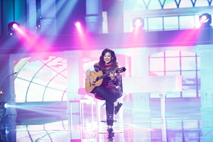 Thanh Hoa thú nhận khờ khạo khi từ chối ca khúc nổi tiếng