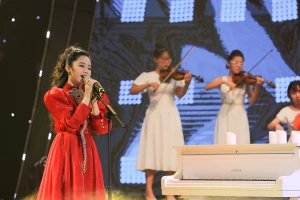 Hoàng Thiên Nga đoạt quán quân Hãy nghe tôi hát nhí