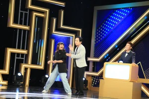 Kim Tử Long gây náo loạn khiến Long Nhật sợ hãi 