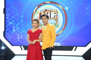 Hết tình tứ bên Lê Lộc, Xuân Nghị lại 'thả thính' người chơi 