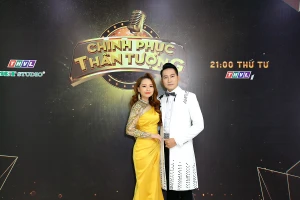 Nguyễn Phi Hùng, Vy Oanh và Việt Quang song ca với thí sinh