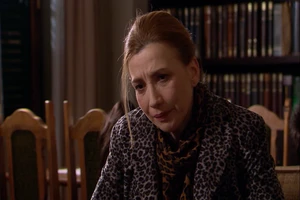 Nữ chính 'Người thừa kế' từ bỏ 1 triệu Euro để cứu người yêu