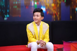 Ốc Thanh Vân choáng ngợp thành tích khủng của cậu bé 12 tuổi