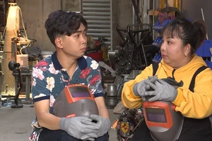 Minh Dự mỉa mai diễn viên Kim Đào hèn nhát?