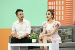 Hứa Minh Đạt tấm tắc khen Lâm Vỹ Dạ trên sóng truyền hình