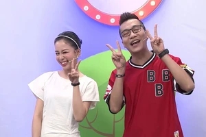 Cô bé 7 tuổi chia sẻ bí kíp thông minh làm bố mẹ hết buồn