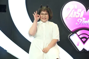 Cô gái 1m47 nặng 74 kg từ chối lời tỏ tình của 5 chàng trai 