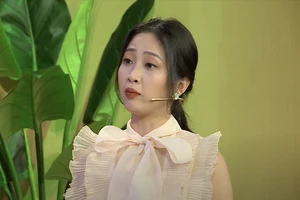 Liêu Hà Trinh chia sẻ từng bị khán giả phàn nàn cách dẫn chương trình