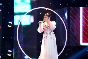 Xuân Nghi hạnh phúc khi được khán giả gọi là 'Nữ hoàng lên tông'